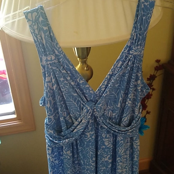 Dress - Picture 2 of 4